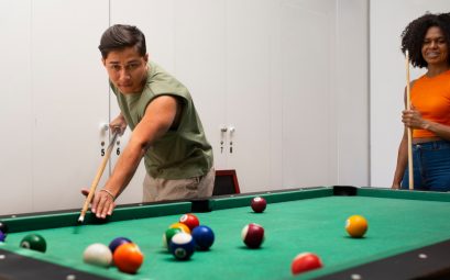 Billard à domicile : comment aménager un espace de jeu ?